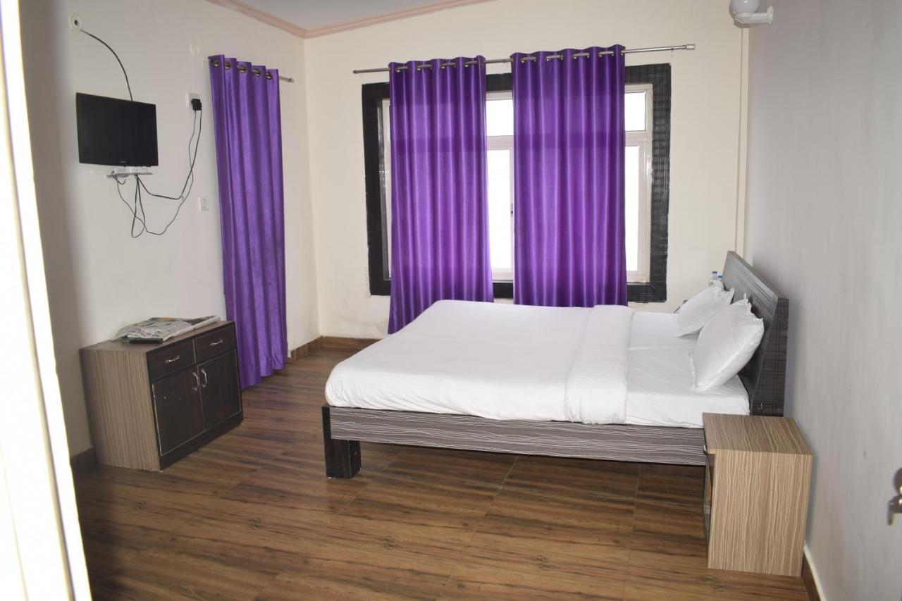 Oyo 23298 Hotel Uttaranchal Inn Найнітал Екстер'єр фото